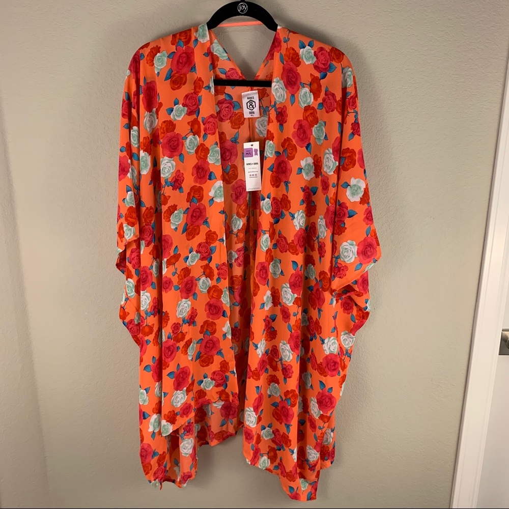 Agnes & Dora kimono floral